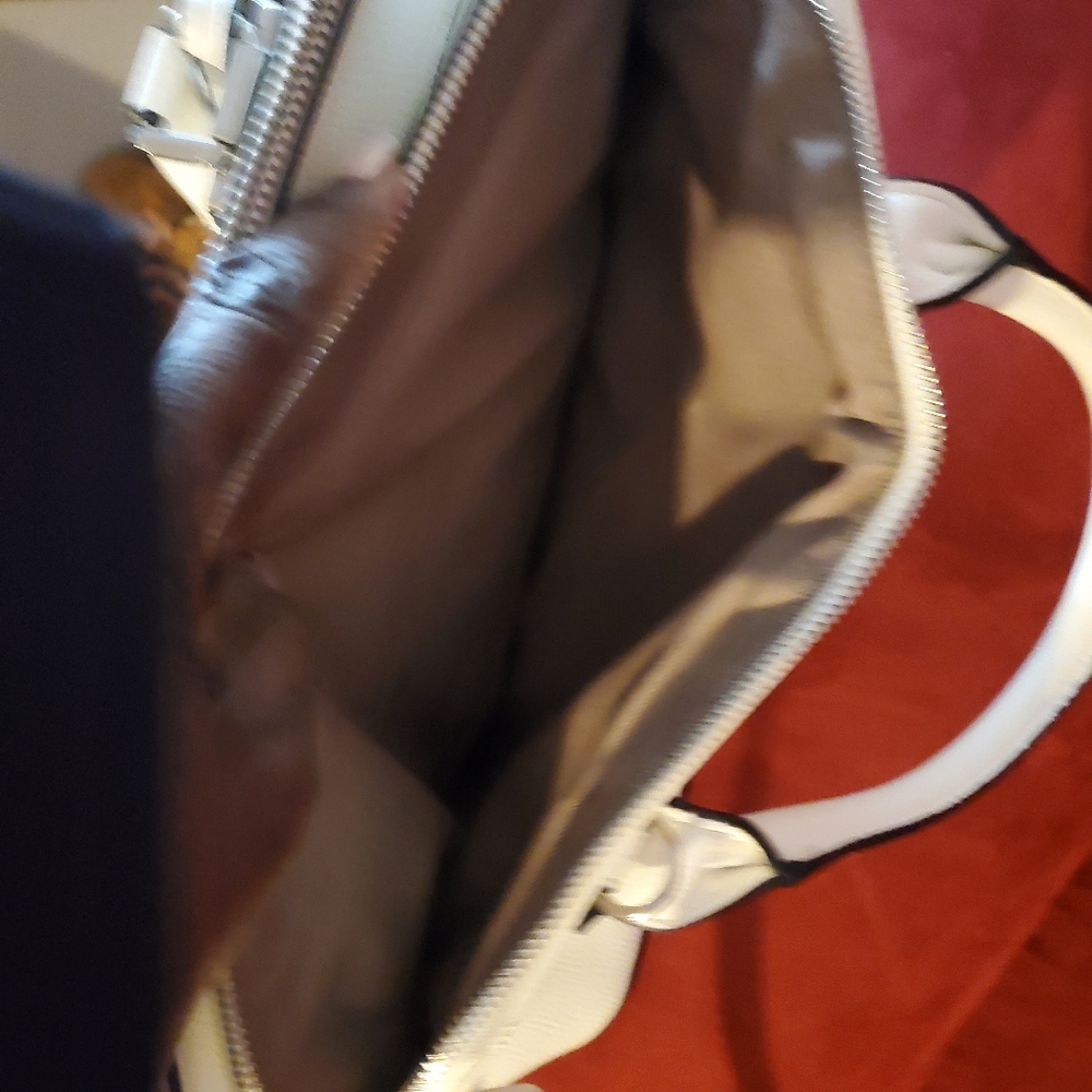 Purse - Picture 6 of 12